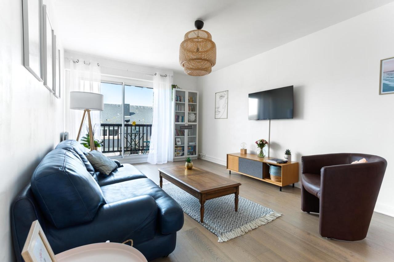 Le Cosy Avec Piscine, Balcon Et Parking Lägenhet Trouville-sur-mer Exteriör bild
