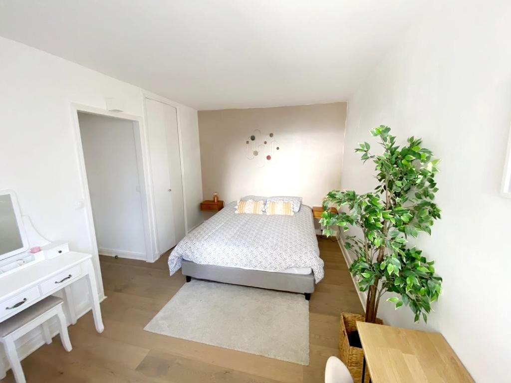 Le Cosy Avec Piscine, Balcon Et Parking Lägenhet Trouville-sur-mer Exteriör bild