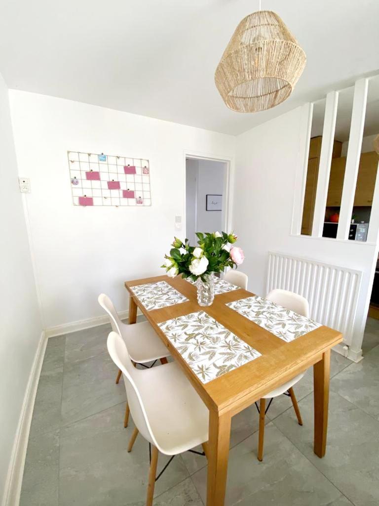 Le Cosy Avec Piscine, Balcon Et Parking Lägenhet Trouville-sur-mer Exteriör bild