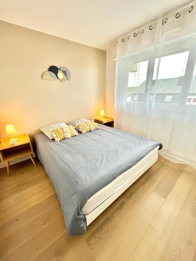 Le Cosy Avec Piscine, Balcon Et Parking Lägenhet Trouville-sur-mer Exteriör bild